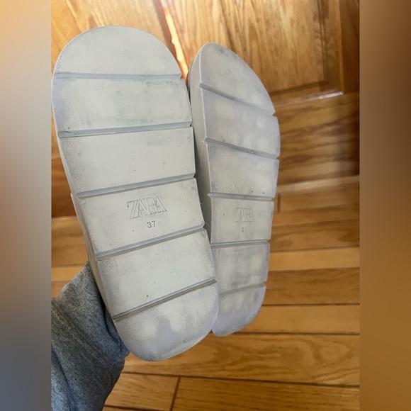 Zara - Slide Sandals - Picture 6 of 7